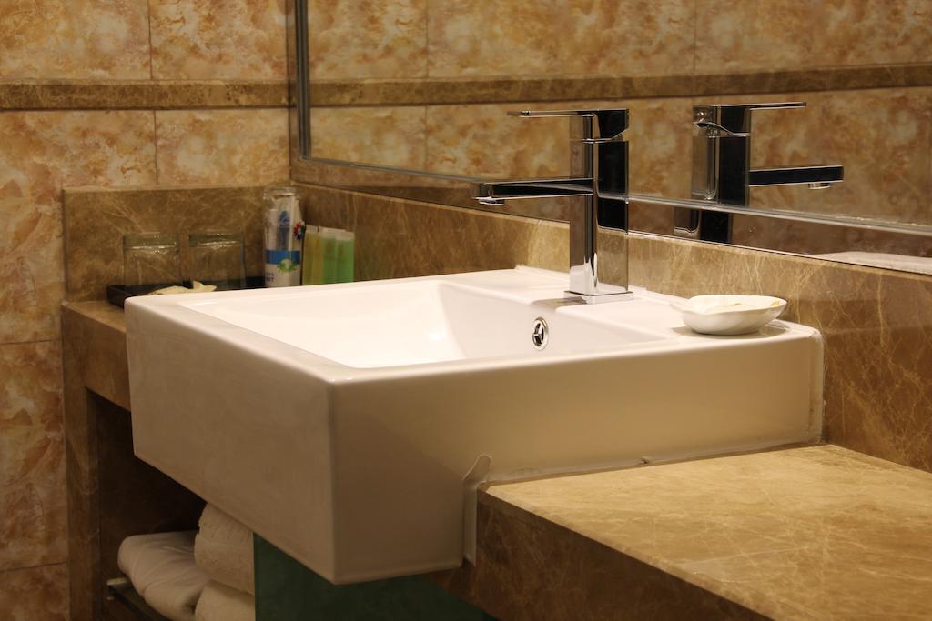Zhuhai Platinum Holiday Hotel Chambre photo